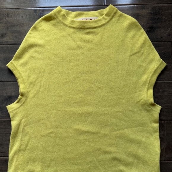 MARNI Cashmere  Sweater Vest Dropped Shoulder🌸 - Picture 7 of 7